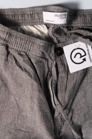 Pantaloni scurți de bărbați Selected Homme, Mărime S, Culoare Gri, Preț 62,99 Lei