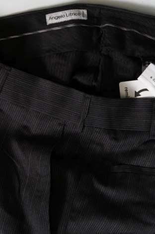 Herrenhose, Größe M, Farbe Grau, Preis € 11,49