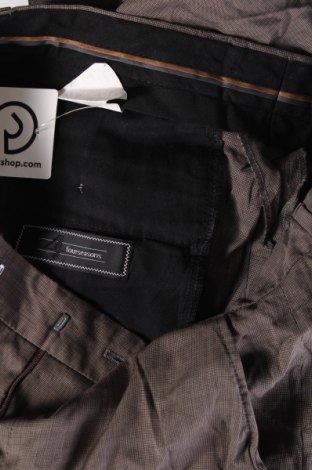 Herrenhose Benvenuto, Größe M, Farbe Braun, Preis € 7,49