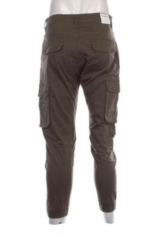 Pantaloni de bărbați Cotton On, Mărime M, Culoare Verde, Preț 203,99 Lei