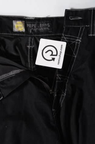 Pánské kalhoty  Pepe Jeans, Velikost S, Barva Černá, Cena  479,00 Kč