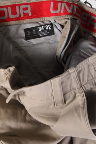 Pantaloni de bărbați Under Armour, Mărime M, Culoare Bej, Preț 126,99 Lei