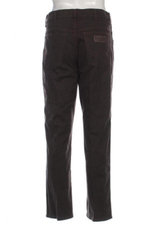 Herrenhose Wrangler, Größe M, Farbe Braun, Preis 13,99 €