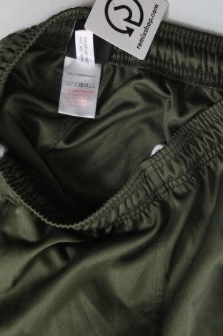 Pantaloni trening de bărbați Umbro, Mărime S, Culoare Verde, Preț 44,99 Lei