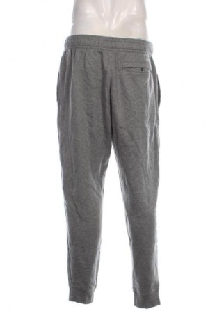 Pantaloni trening de bărbați Under Armour, Mărime XL, Culoare Gri, Preț 142,99 Lei