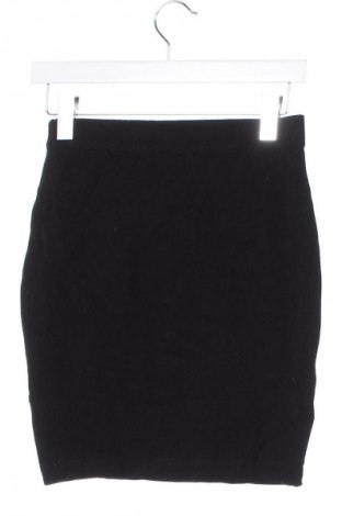 Fustă, Mărime XS, Culoare Negru, Preț 28,99 Lei