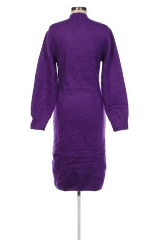 Kleid, Größe S, Farbe Lila, Preis € 7,49