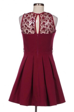 Kleid, Größe L, Farbe Rot, Preis € 20,99