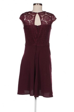 Rochie Billie & Blossom, Mărime M, Culoare Roșu, Preț 111,99 Lei