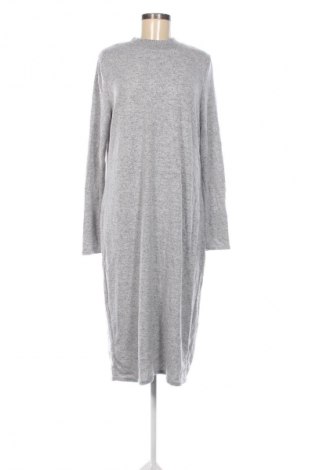 Kleid Brilliant, Größe L, Farbe Grau, Preis 19,99 €