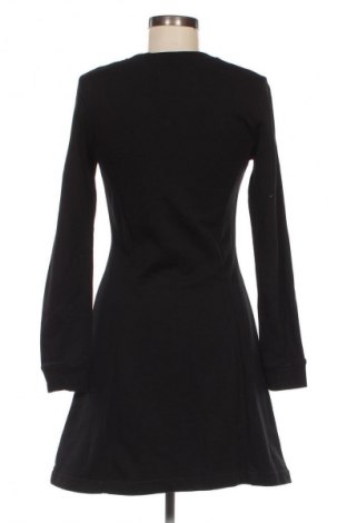 Rochie Kenzo, Mărime M, Culoare Negru, Preț 738,11 Lei