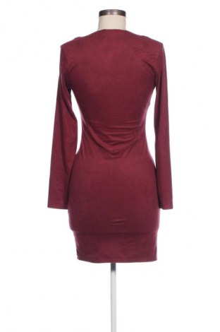 Kleid Nly Trend, Größe M, Farbe Rot, Preis 5,49 €