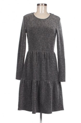 Kleid Pieces, Größe M, Farbe Silber, Preis 6,99 €