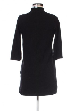 Rochie Pull&Bear, Mărime S, Culoare Negru, Preț 43,99 Lei