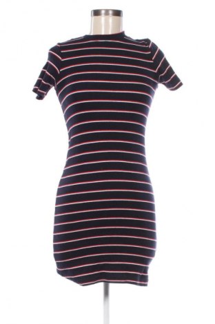 Kleid Pull&Bear, Größe XS, Farbe Mehrfarbig, Preis € 12,49