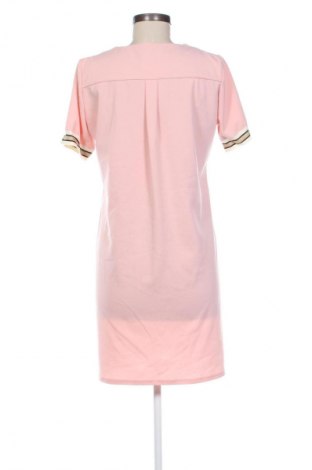 Kleid Quinze Heures Trente, Größe M, Farbe Rosa, Preis € 14,99