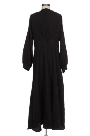 Kleid SHEIN, Größe XL, Farbe Schwarz, Preis 15,99 €