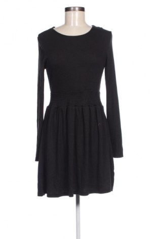 Kleid SHEIN, Größe M, Farbe Schwarz, Preis 17,99 €