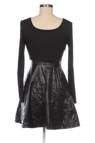 Rochie SHEIN, Mărime S, Culoare Negru, Preț 33,99 Lei