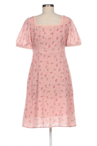 Kleid Simple Retro, Größe M, Farbe Rosa, Preis 11,49 €