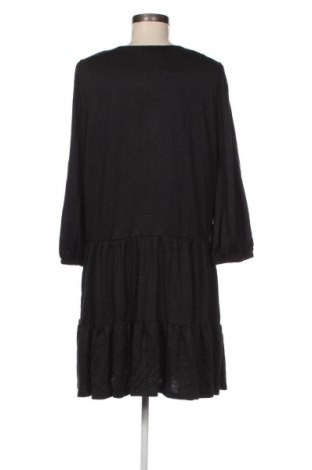 Kleid Target, Größe L, Farbe Schwarz, Preis 32,49 €