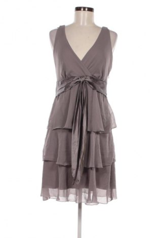 Kleid Yessica, Größe M, Farbe Grau, Preis 11,99 €