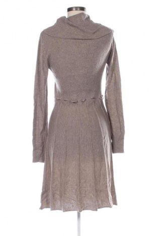 Kleid Yessica, Größe M, Farbe Beige, Preis 6,99 €