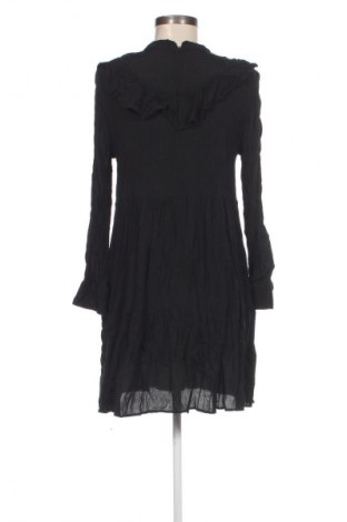 Rochie Zara, Mărime S, Culoare Negru, Preț 75,99 Lei