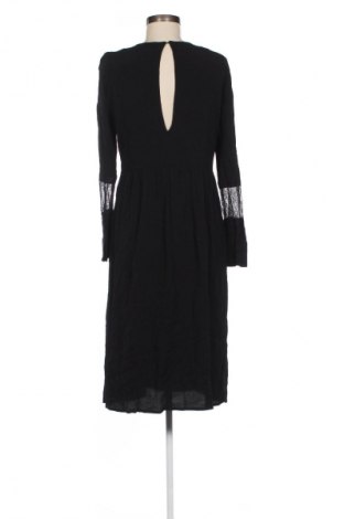 Kleid Zara, Größe L, Farbe Schwarz, Preis 23,99 €