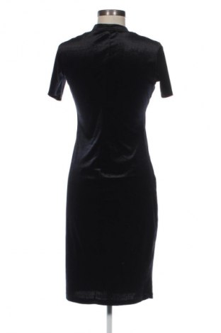 Rochie Zara Trafaluc, Mărime M, Culoare Negru, Preț 71,99 Lei