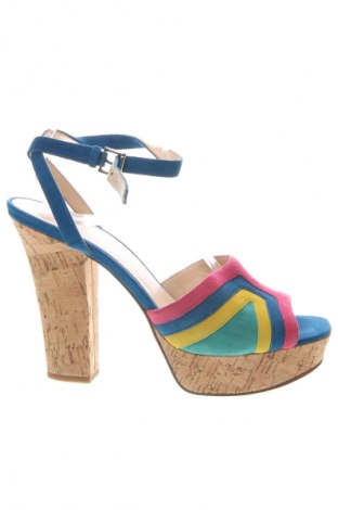 Sandale Nine West, Mărime 39, Culoare Multicolor, Preț 261,68 Lei