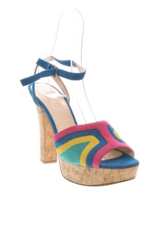 Sandále Nine West, Veľkosť 39, Farba Viacfarebná, Cena  52,47 €