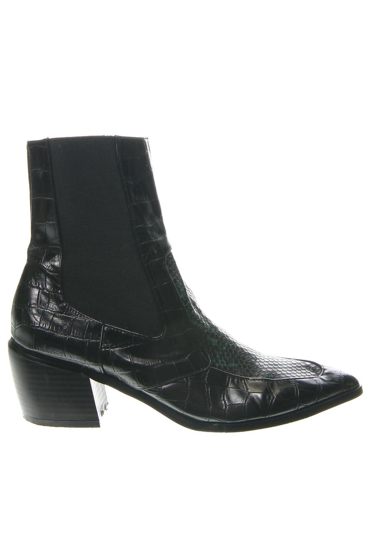 Botine de damă Mohito, Mărime 36, Culoare Negru, Preț 96,99 Lei