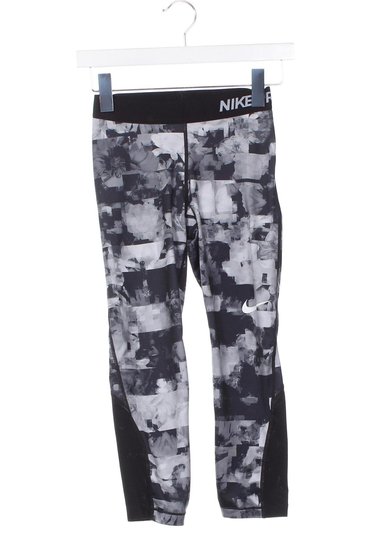 Dámske legíny  Nike, Veľkosť XS, Farba Viacfarebná, Cena  12,95 €