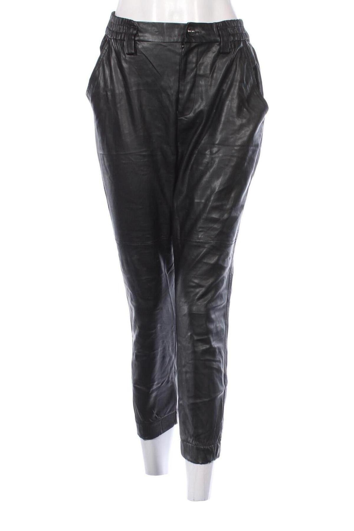 Pantaloni de femei Bershka, Mărime M, Culoare Negru, Preț 38,99 Lei