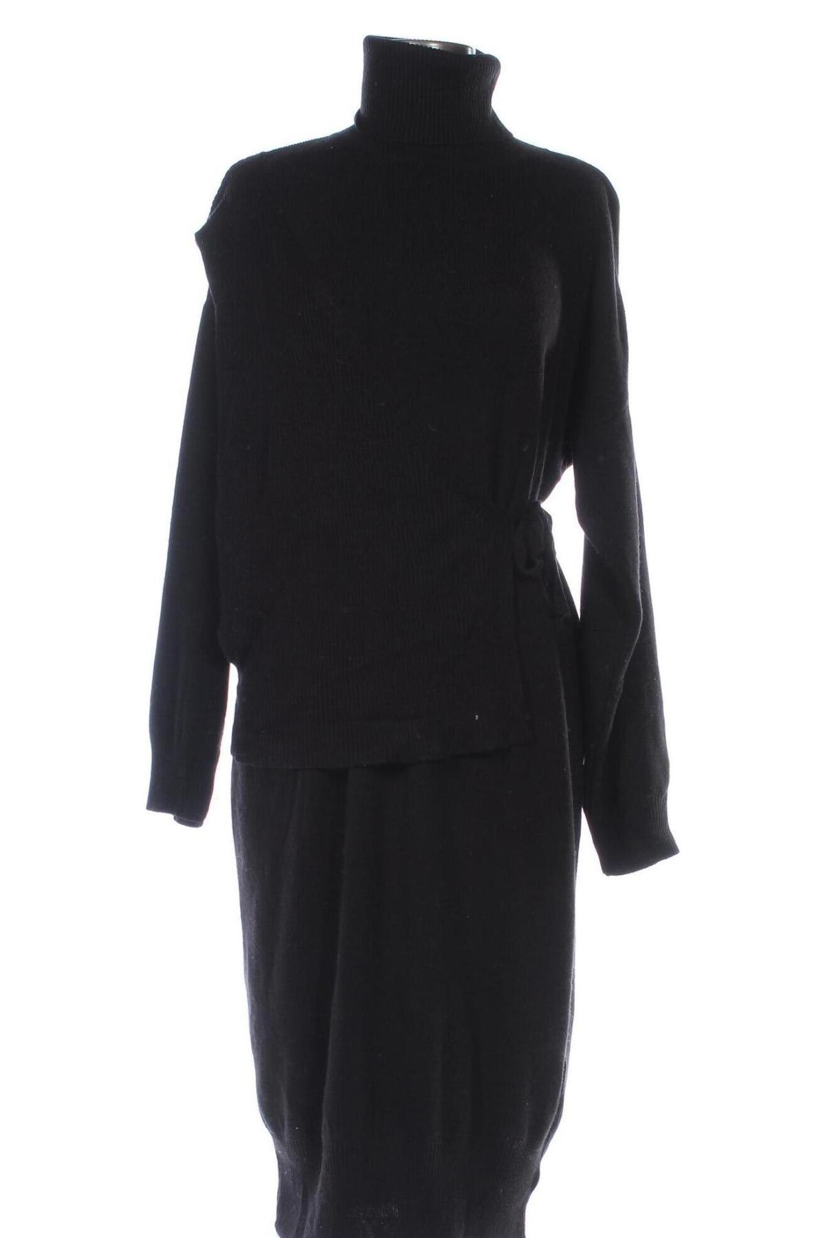 Kleid Trendyol, Größe S, Farbe Schwarz, Preis 10,49 €