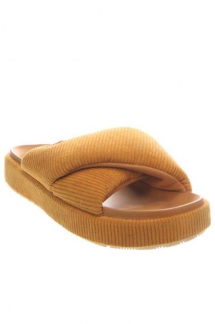 Papuče Air Jordan Nike, Veľkosť 42, Farba Žltá, Cena  90,54 €