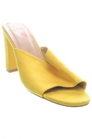 Pantofle Unbranded, Velikost 41, Barva Žlutá, Cena  399,00 Kč