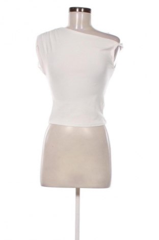 Damen Shirt Amisu, Größe M, Farbe Weiß, Preis 10,00 €