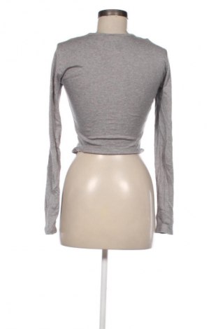 Dámská halenka Bershka, Velikost S, Barva Šedá, Cena  241,00 Kč