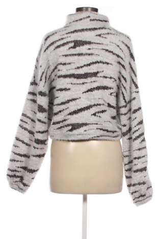 Dámská halenka Bershka, Velikost S, Barva Vícebarevné, Cena  169,00 Kč