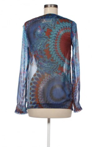Дамска блуза Desigual, Размер XS, Цвят Многоцветен, Цена 39,99 лв.