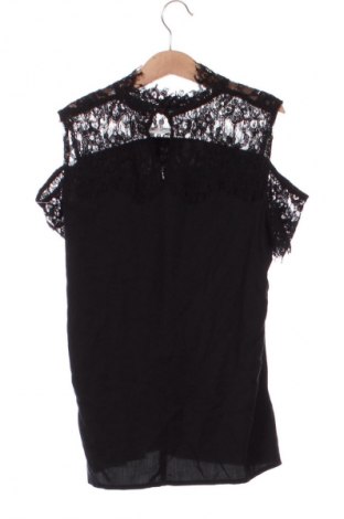 Dámský top Guess, Velikost S, Barva Černá, Cena  520,00 Kč