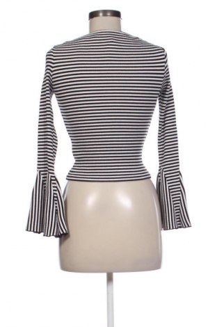 Damen Shirt H&M Divided, Größe XS, Farbe Mehrfarbig, Preis 9,72 €