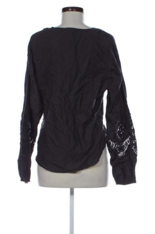Bluză de femei H&M L.O.G.G., Mărime M, Culoare Gri, Preț 51,45 Lei