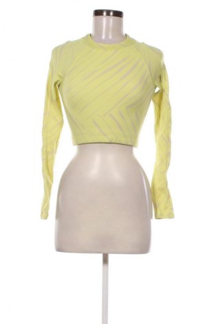 Дамска блуза H&M Sport, Размер XS, Цвят Многоцветен, Цена 19,00 лв.