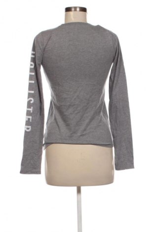 Дамска блуза Hollister, Размер XS, Цвят Сив, Цена 12,99 лв.