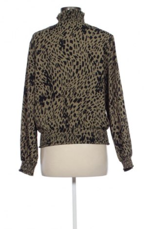 Damen Shirt Madness, Größe M, Farbe Mehrfarbig, Preis 7,99 €