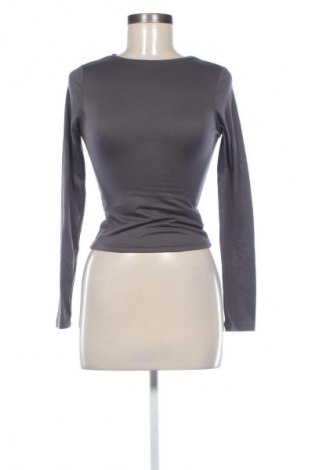 Bluză de femei SHEIN, Mărime XS, Culoare Gri, Preț 50,00 Lei