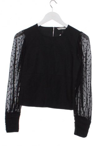 Damen Shirt Stradivarius, Größe S, Farbe Schwarz, Preis 17,00 €